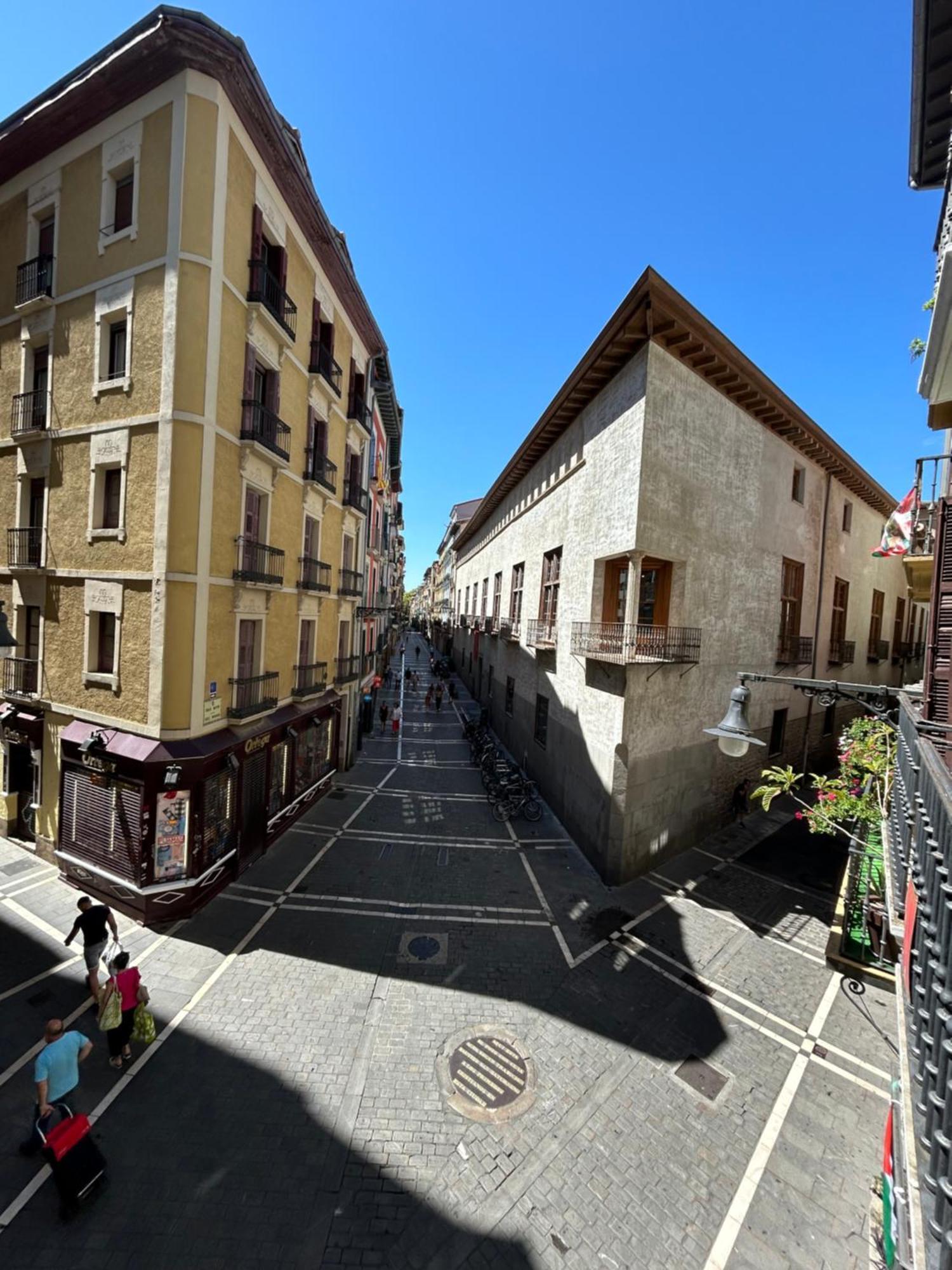 Travelers Rest Apartment Pamplona Exterior foto
